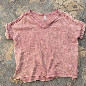 Zenana Outfitters Textured Pink Short Sleeve Top
